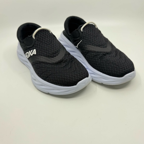 Hoka One One Shoes - Hoka One One Ora Recovery Shoe 2 Color Black/White SZ 6